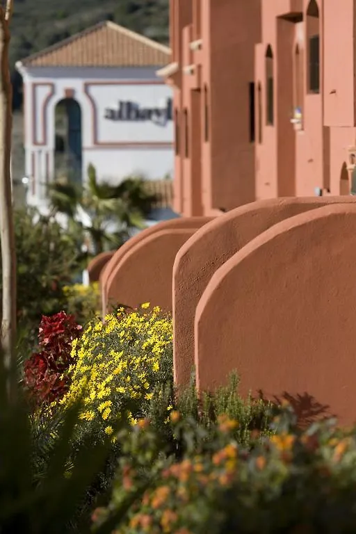 Ξενοδοχείο με διαμερίσματα Albayt Resort & Spa Εστεπόνα