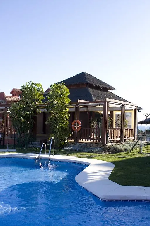 Albayt Resort & Spa Εστεπόνα 3*,